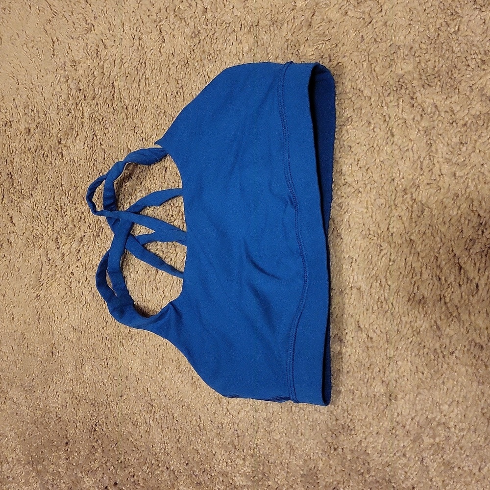 Lululemon sports bra